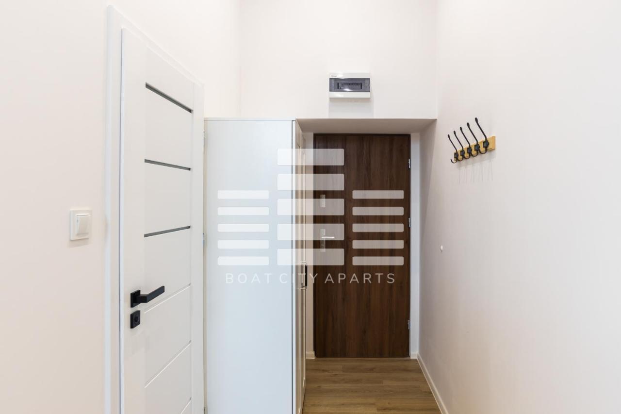 Boat City Aparts - Dworzec Lodz Fabryczna Экстерьер фото